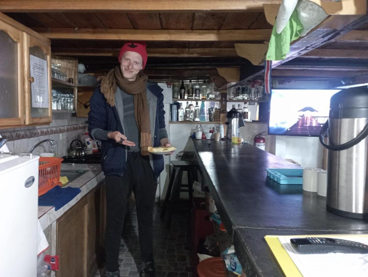Andes Hostel Huaraz  Ngoại thất bức ảnh