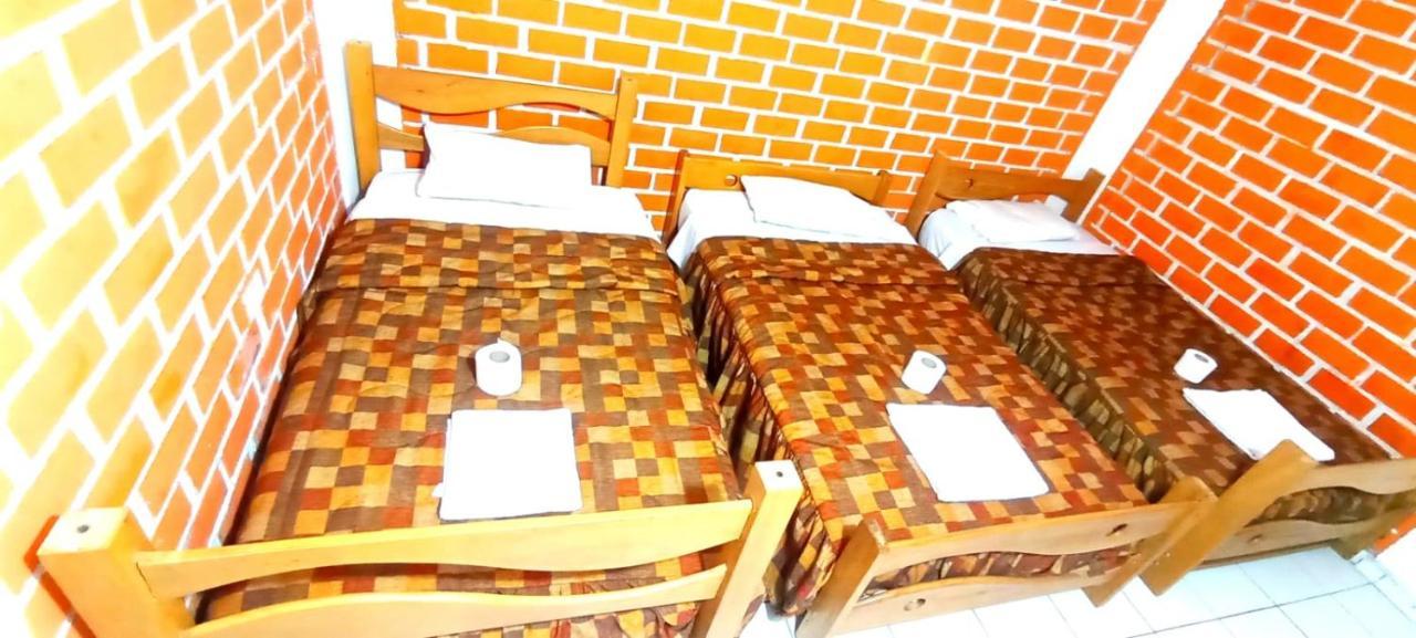 Andes Hostel Huaraz  Ngoại thất bức ảnh