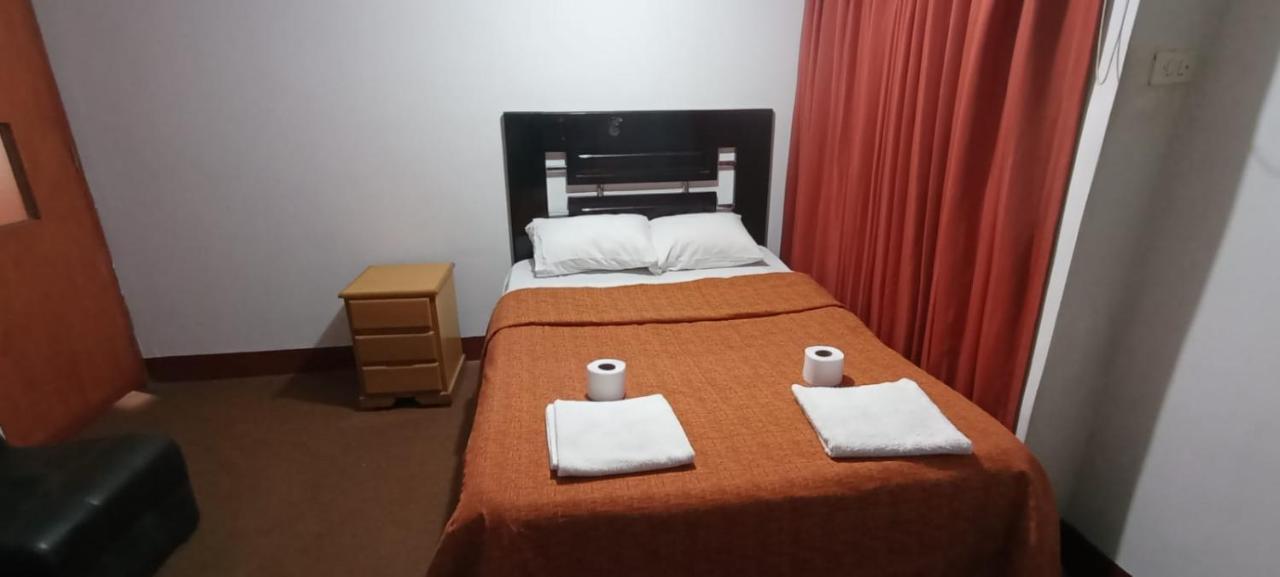 Andes Hostel Huaraz  Ngoại thất bức ảnh
