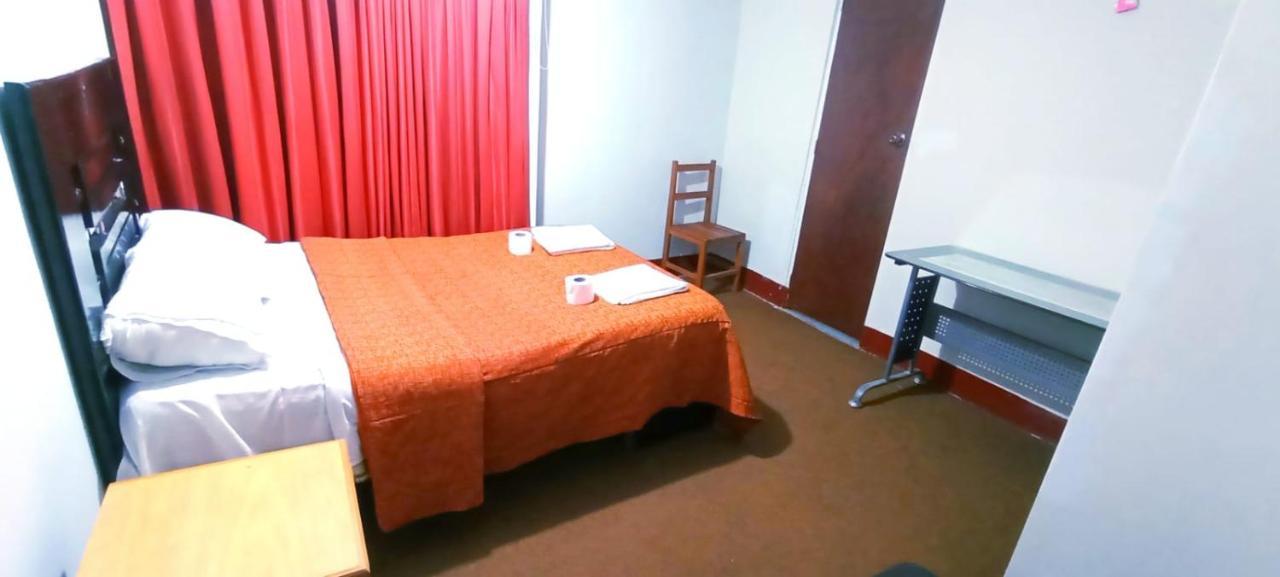Andes Hostel Huaraz  Ngoại thất bức ảnh