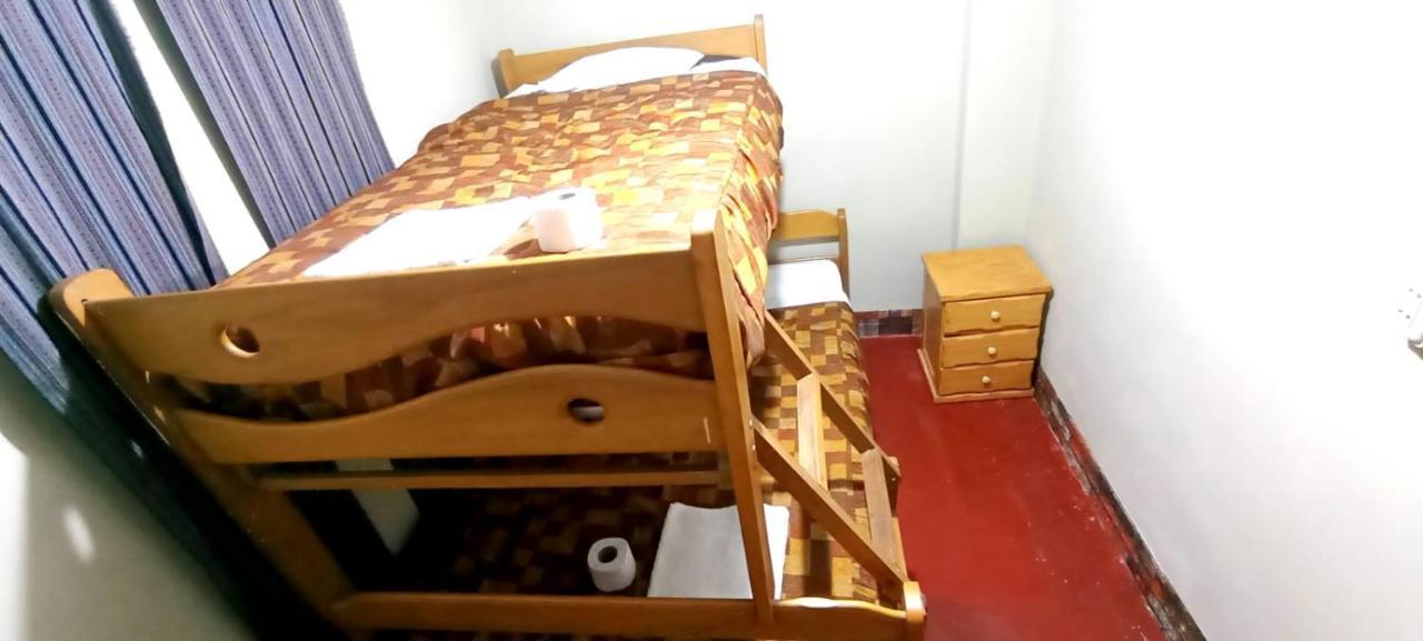 Andes Hostel Huaraz  Ngoại thất bức ảnh